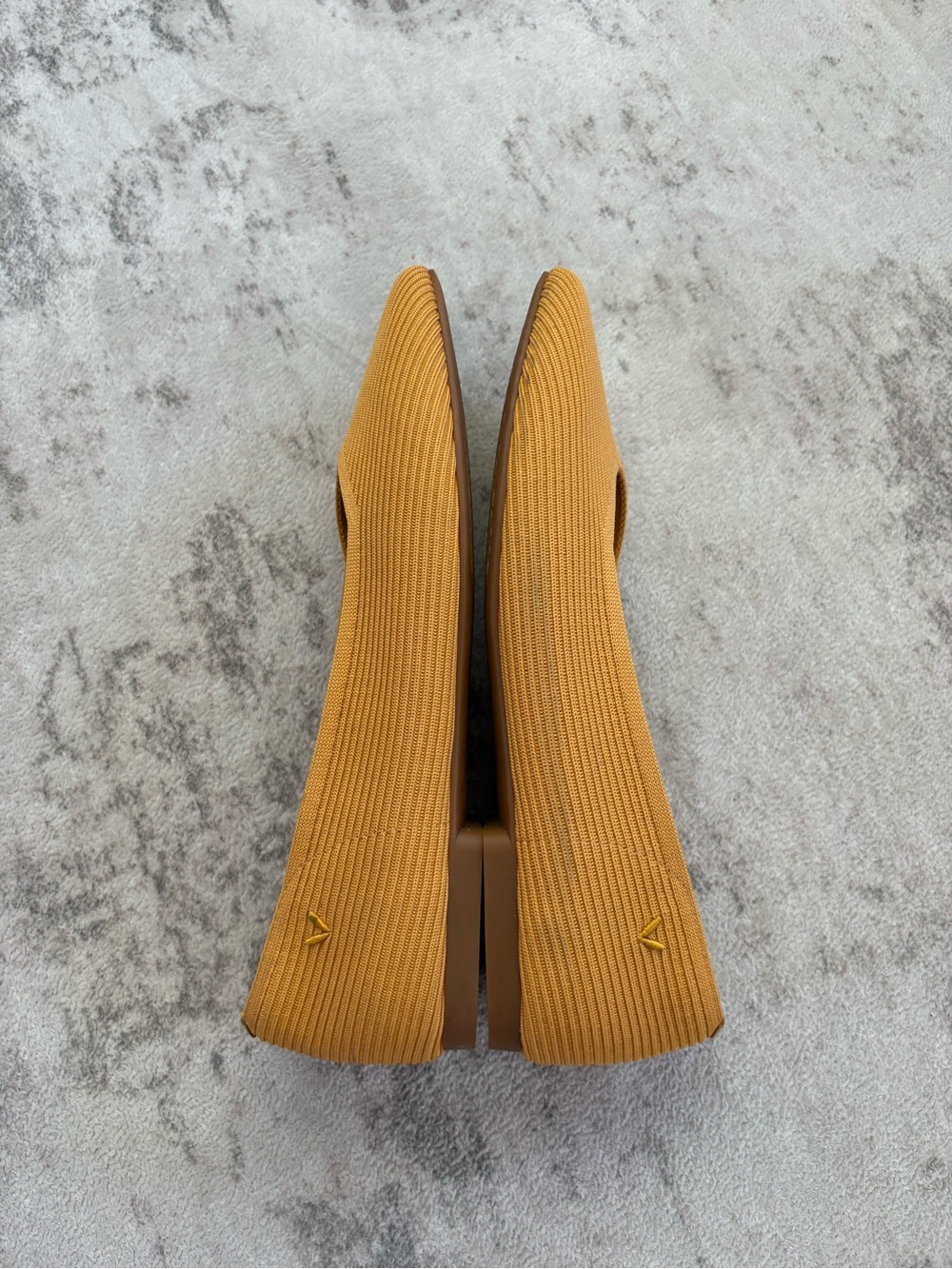 Vivaia Square-Toe V-Cut Flats Margot 2.0 Ginger Yellow Women Size 11 EU (43) - Picture 6 of 7